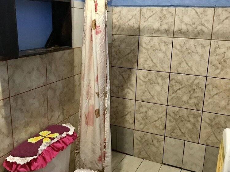 酒店 Cabinas El Pueblo B&b Monteverde