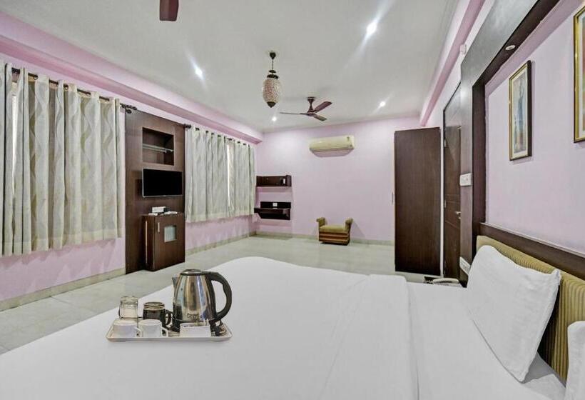 Townhouse Hotel Stay Fine