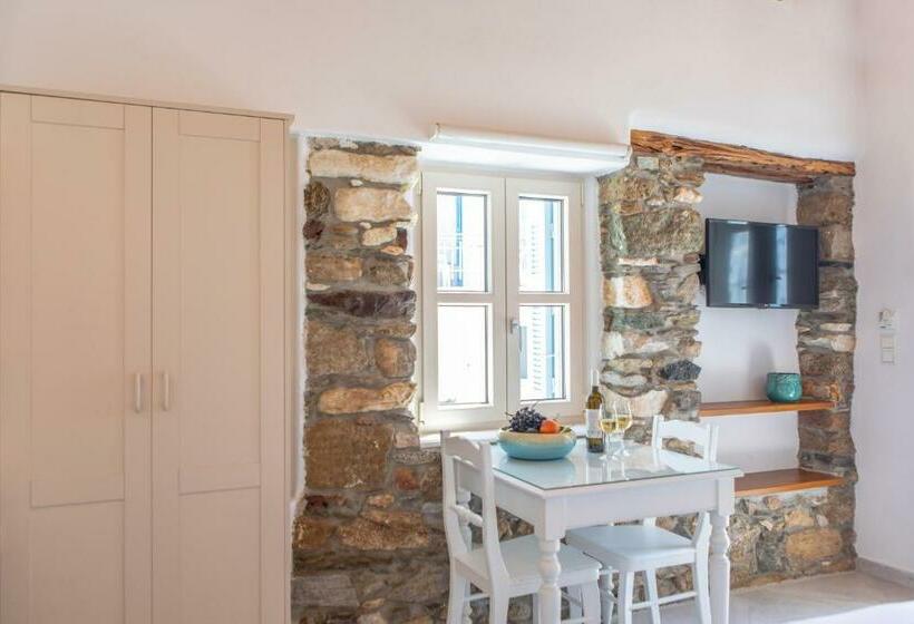 Отель Castle Mansions