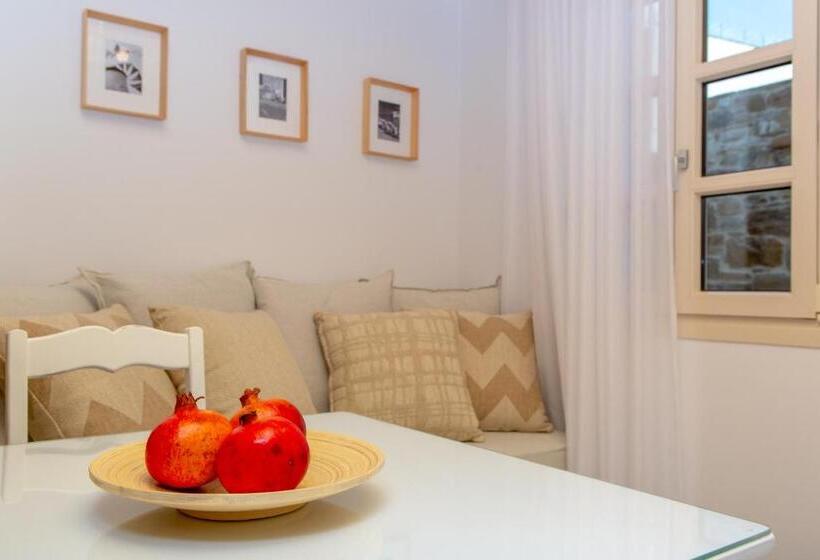 Отель Castle Mansions