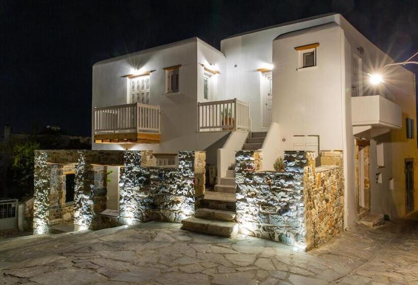 Отель Castle Mansions