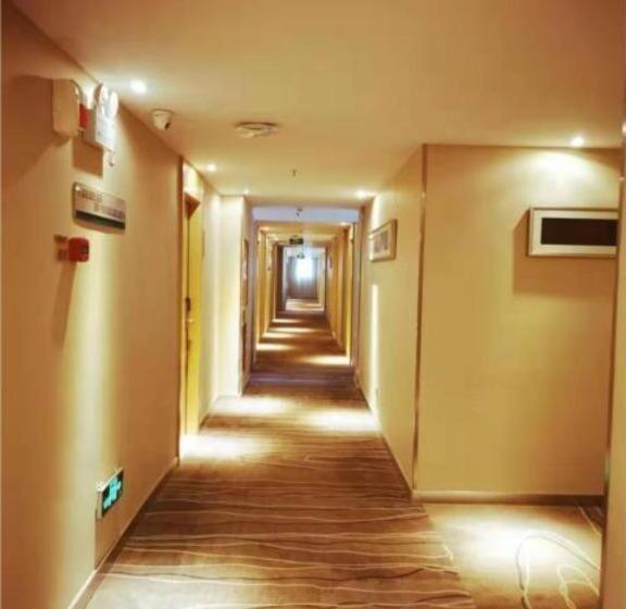 בית מלון כפרי City Comfort Inn Hainan Sanya Yuya Road Yalong Bay