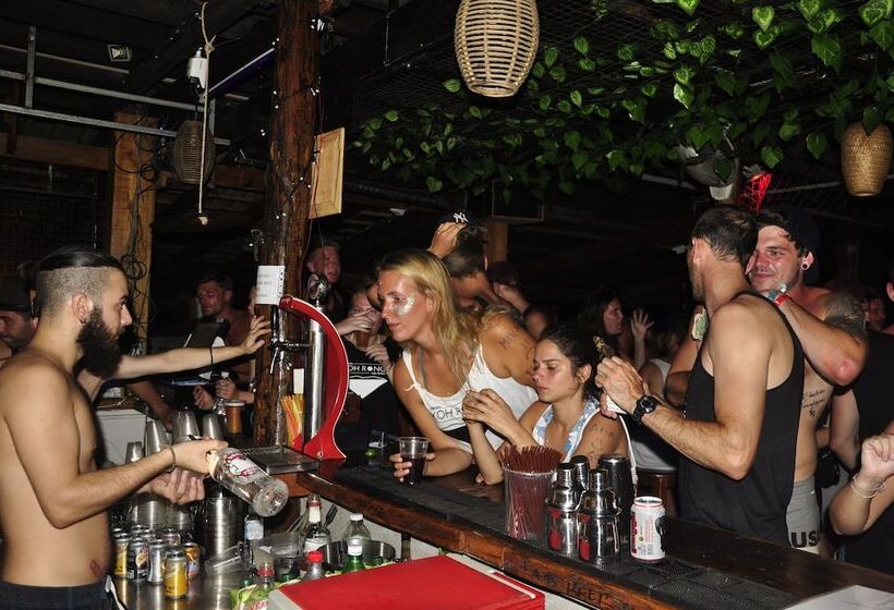 酒店 Coco Boutique Resort Hostel