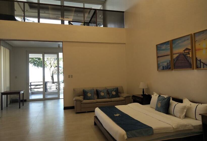 هتل Costa Palawan Resort