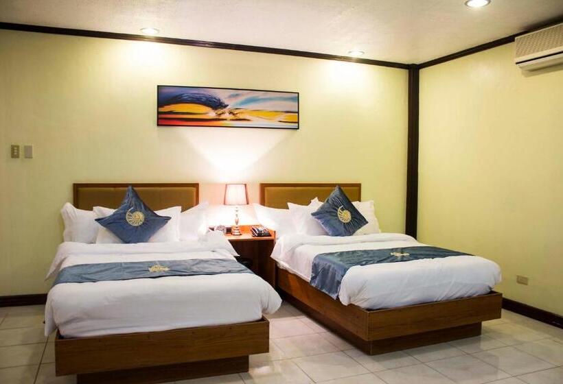 هتل Costa Palawan Resort