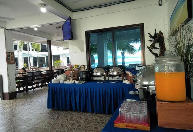 هتل Costa Palawan Resort