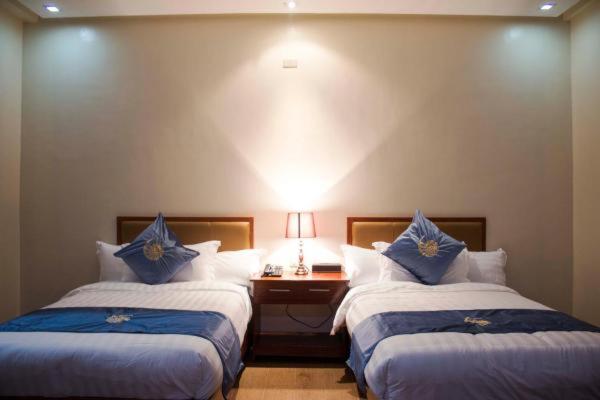 هتل Costa Palawan Resort