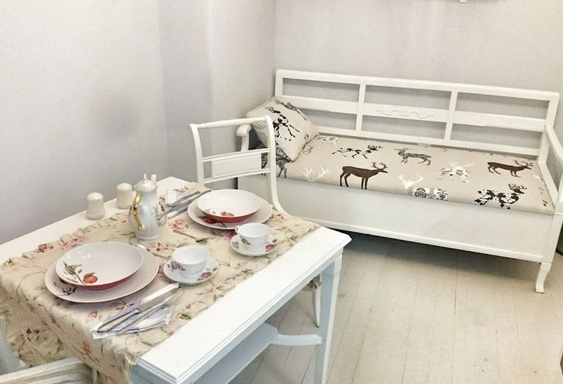 בית מלון כפרי Donos Apartments