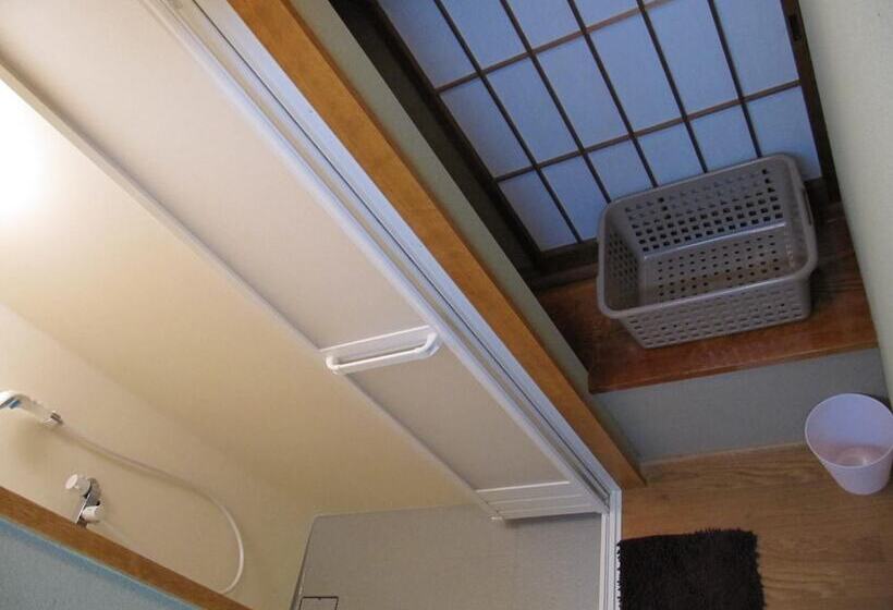 فندق Dyeing And Hostel Nakashimaya   Female Only