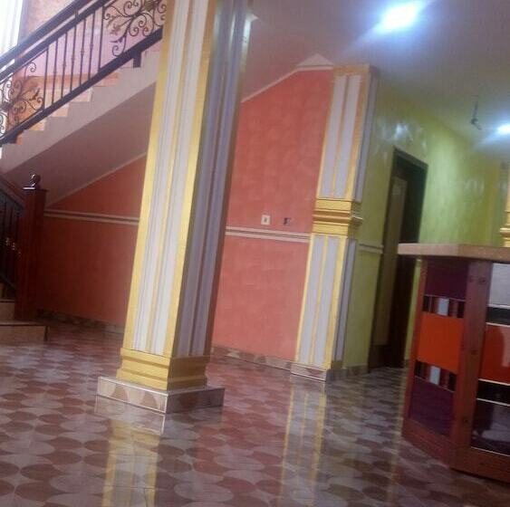 Отель Golden Horse