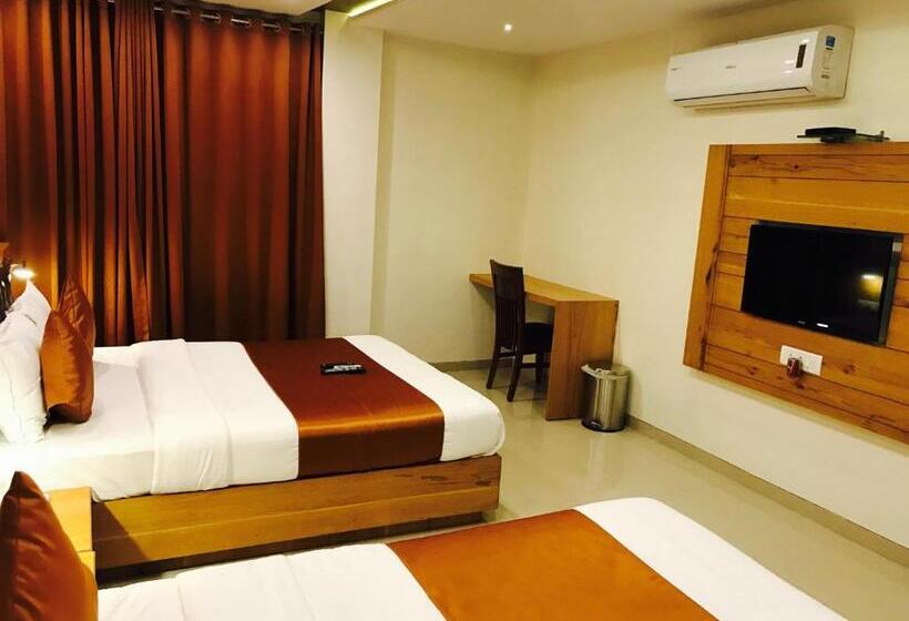 هتل Grandeur Near Mumbai International Airport