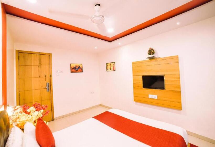 هتل Grandeur Near Mumbai International Airport