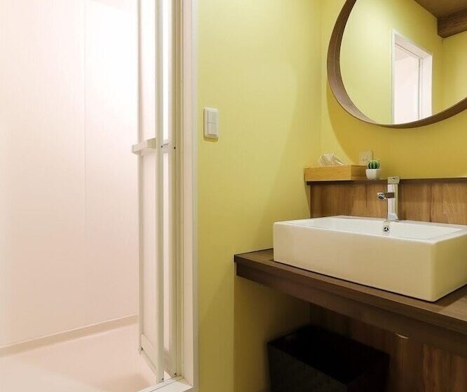 ホテル Guesthouse Kobe Nadeshikoya