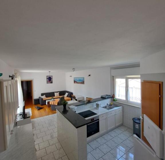 فندق Guesthouse Varnica