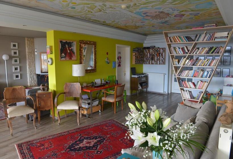 فندق Guesthouse Vissinokipos   Biker Friendly   Motorrad