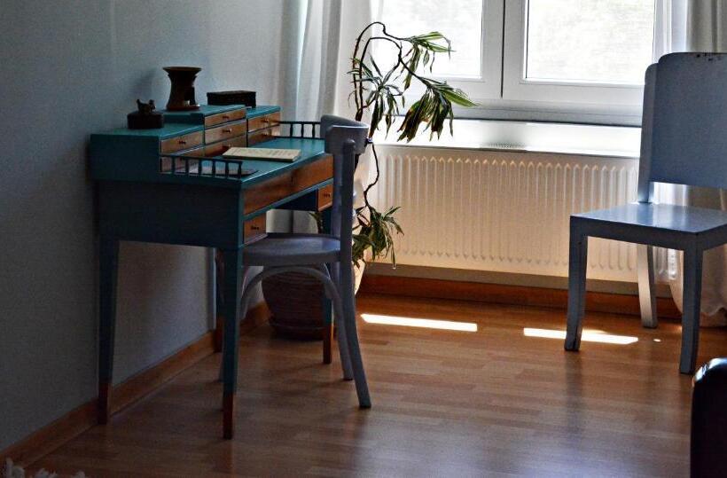 בית מלון כפרי Guesthouse Vissinokipos   Biker Friendly   Motorrad