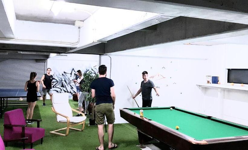 Отель Hakone Guesthouse Gaku