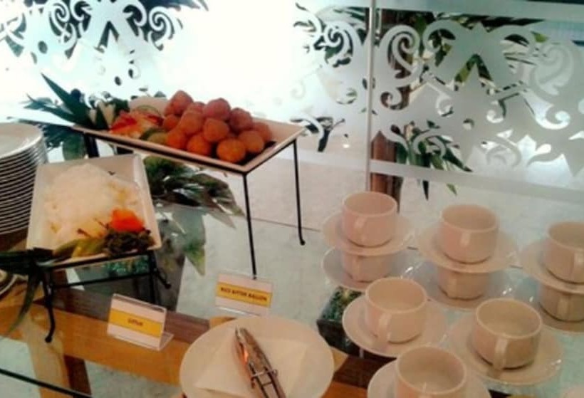 Her Hotel & Trade Centre Balikpapan