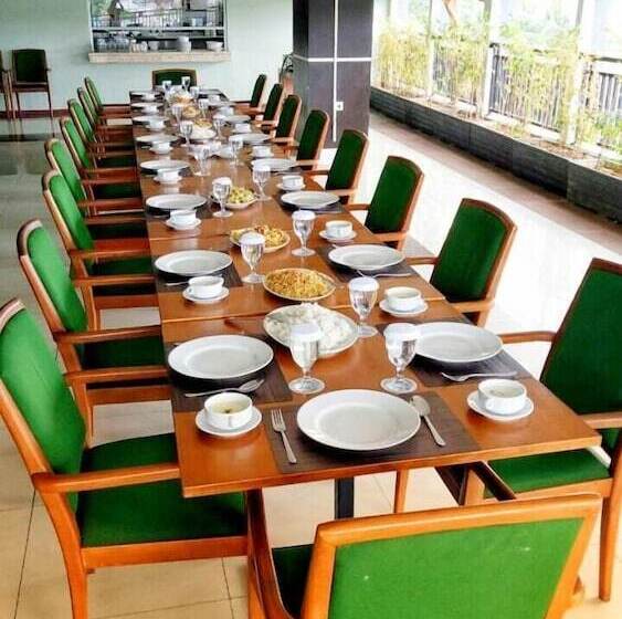 Her Hotel & Trade Centre Balikpapan