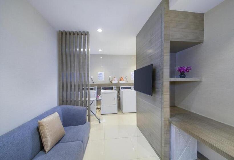فندق Holiday Inn Express Guian Yungu, An Ihg