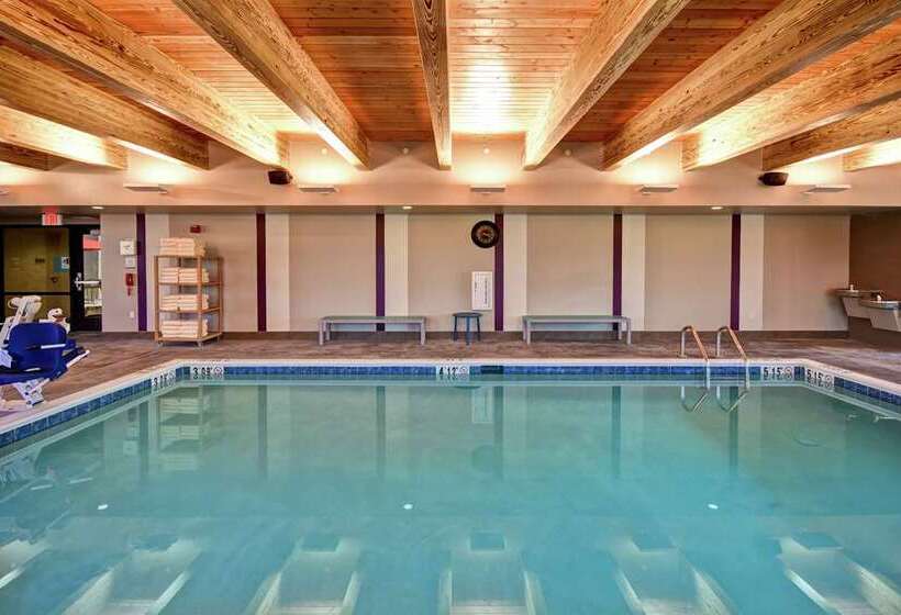 هتل Home2 Suites By Hilton Mechanicsburg
