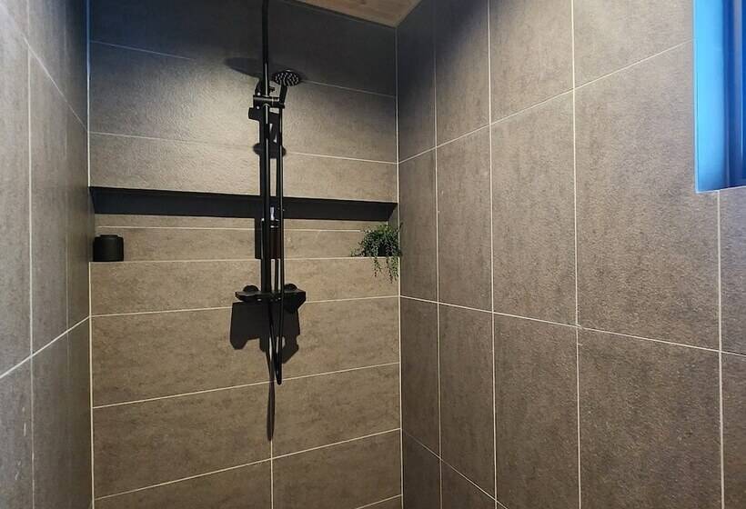 酒店 Hooting Owl Lodge