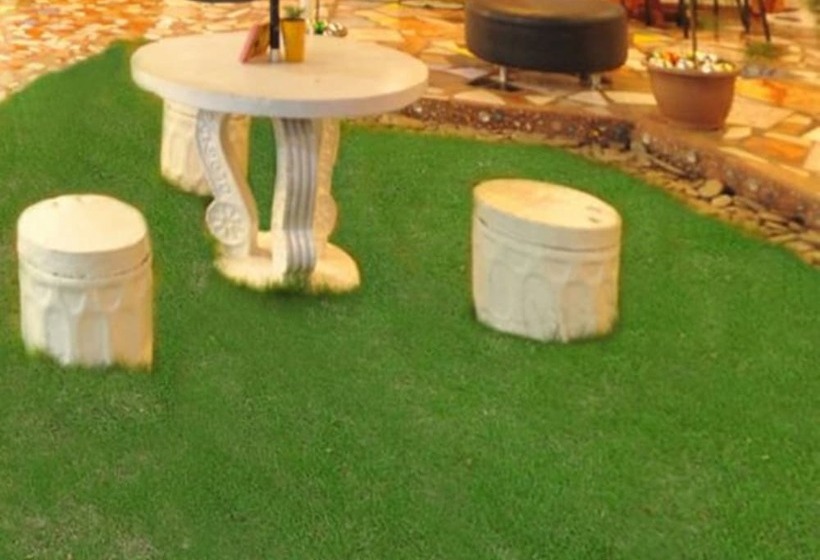 هتل House Of Big Brother