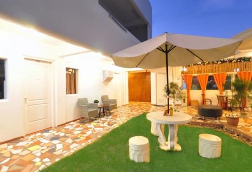 هتل House Of Big Brother