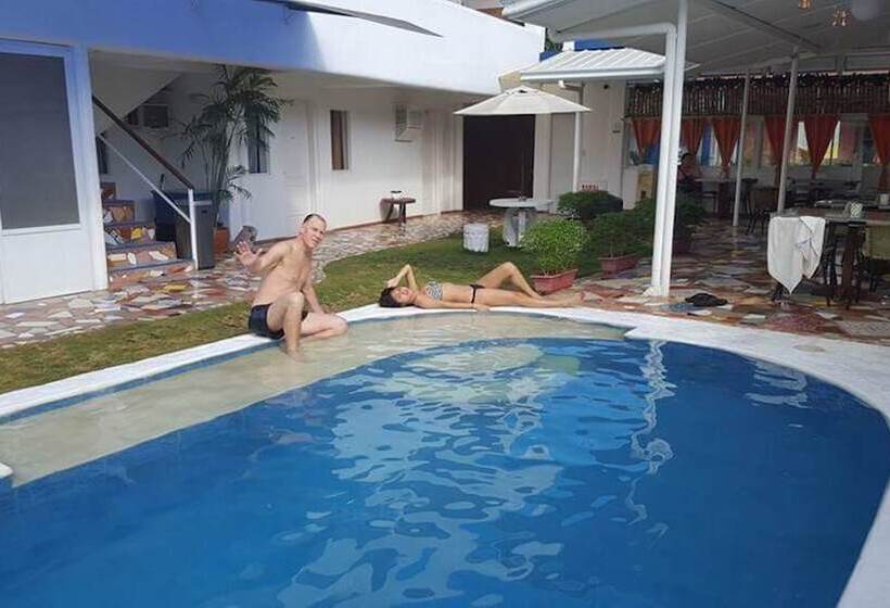 هتل House Of Big Brother