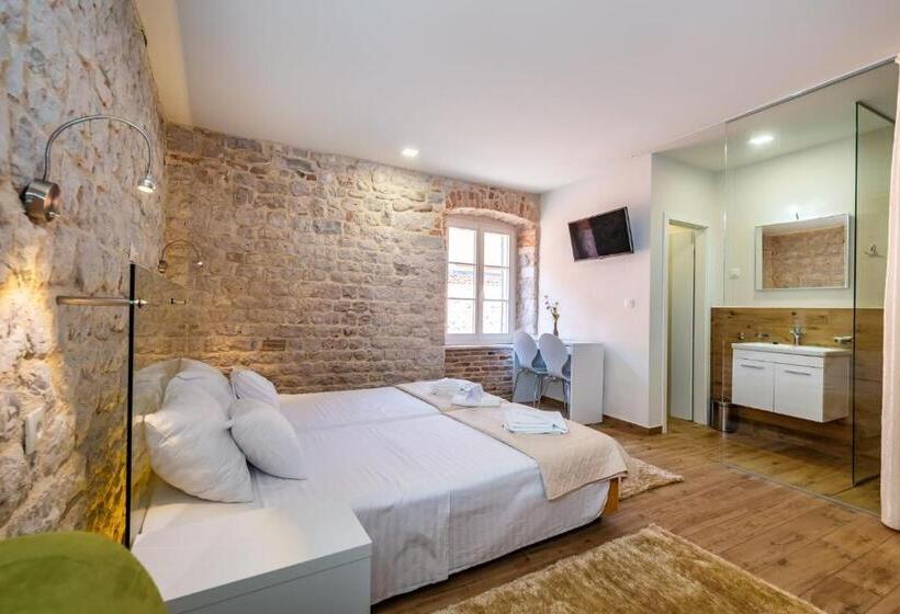 فندق Idassa Atrium Rooms