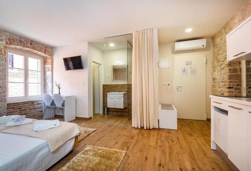 فندق Idassa Atrium Rooms