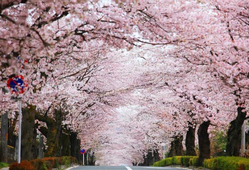 בית מלון כפרי Ikoi No Mura Heritage Minoyama