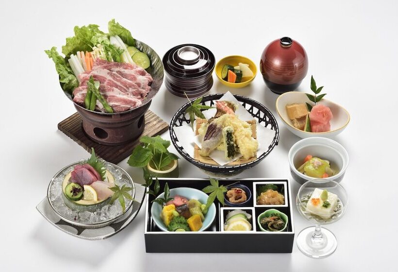 فندق Ikoi No Mura Heritage Minoyama