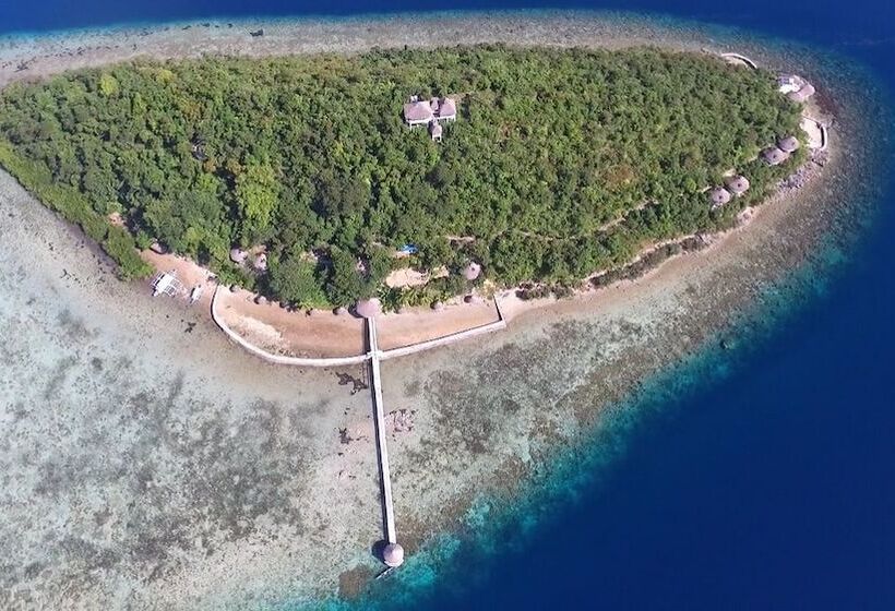 هتل Iris Island Eco Resort