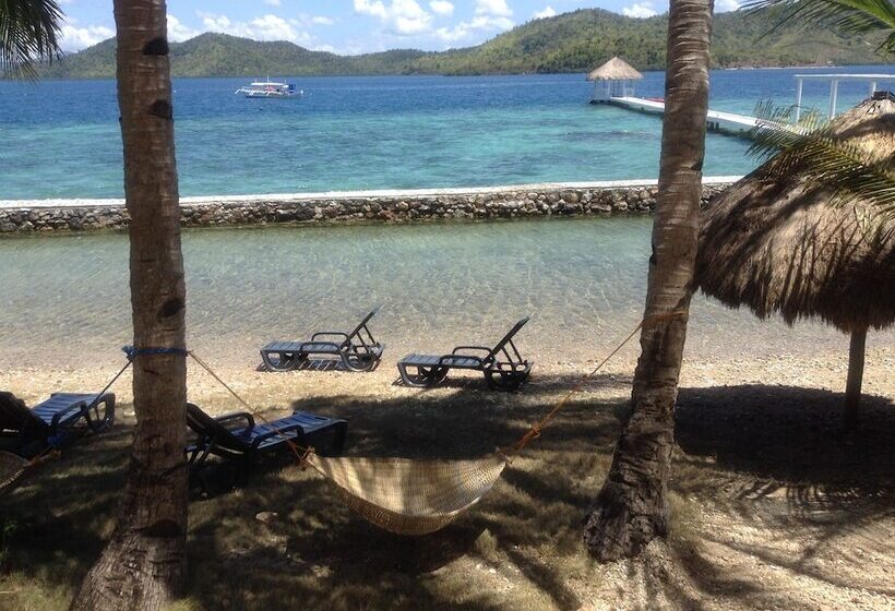 هتل Iris Island Eco Resort