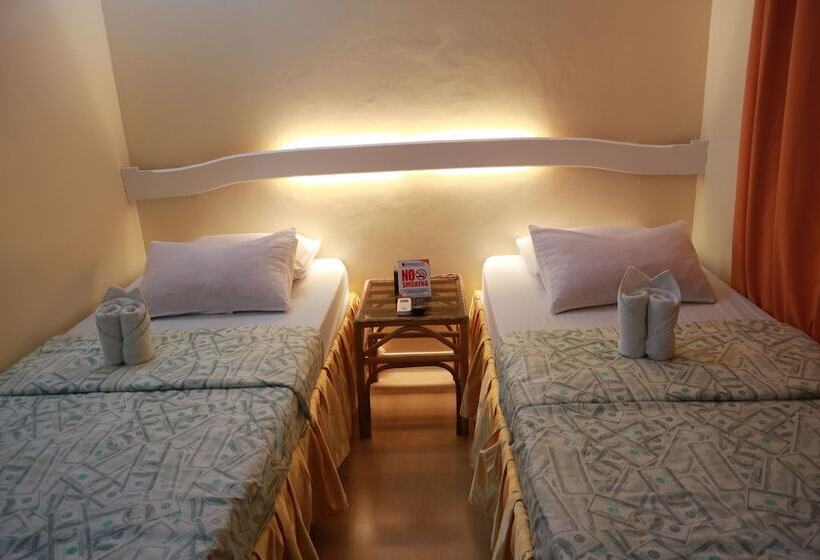 酒店 Joaquinns Bed & Breakfast