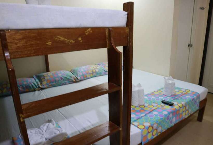 酒店 Joaquinns Bed & Breakfast