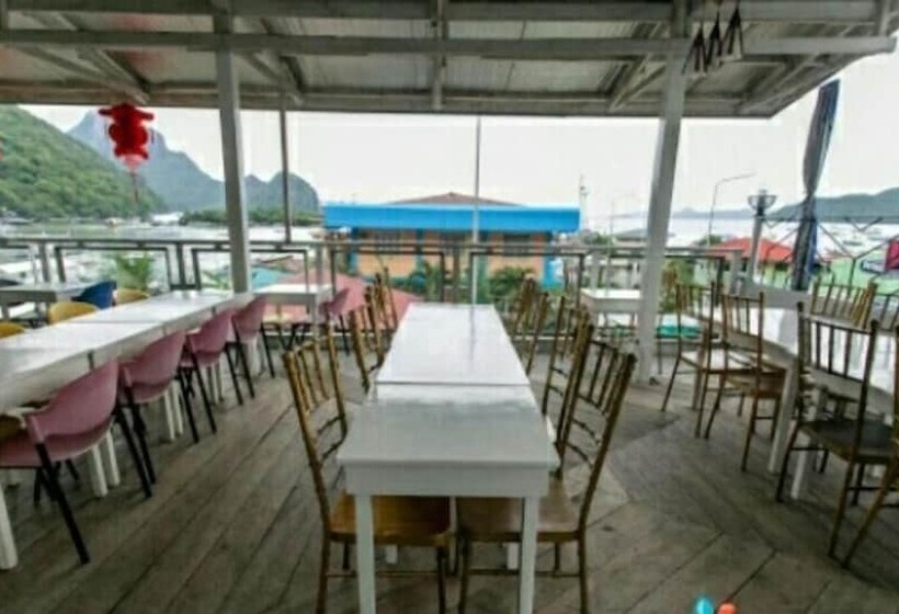 酒店 Joaquinns Bed & Breakfast