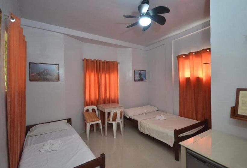 Отель Las Residencias Bed And Breakfast