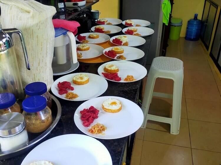 فندق Las Residencias Bed And Breakfast