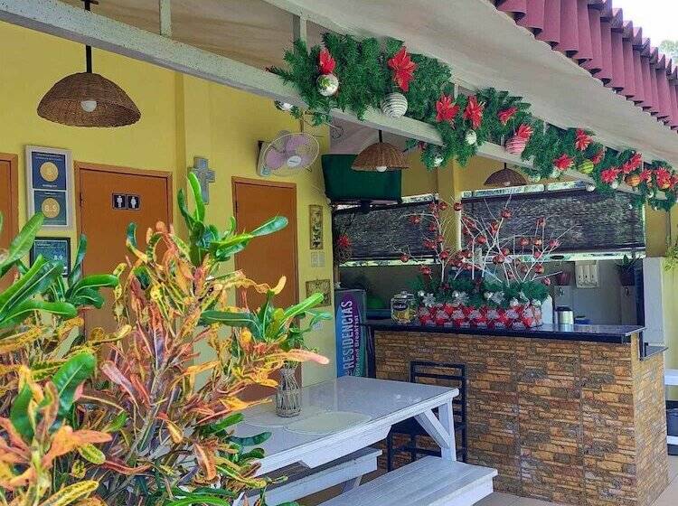 فندق Las Residencias Bed And Breakfast