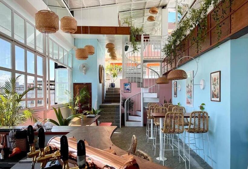 Отель Lavanya Boutique