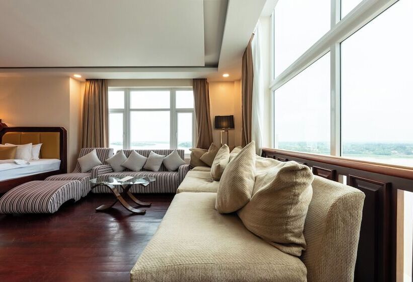 בית מלון כפרי Lbn Asian