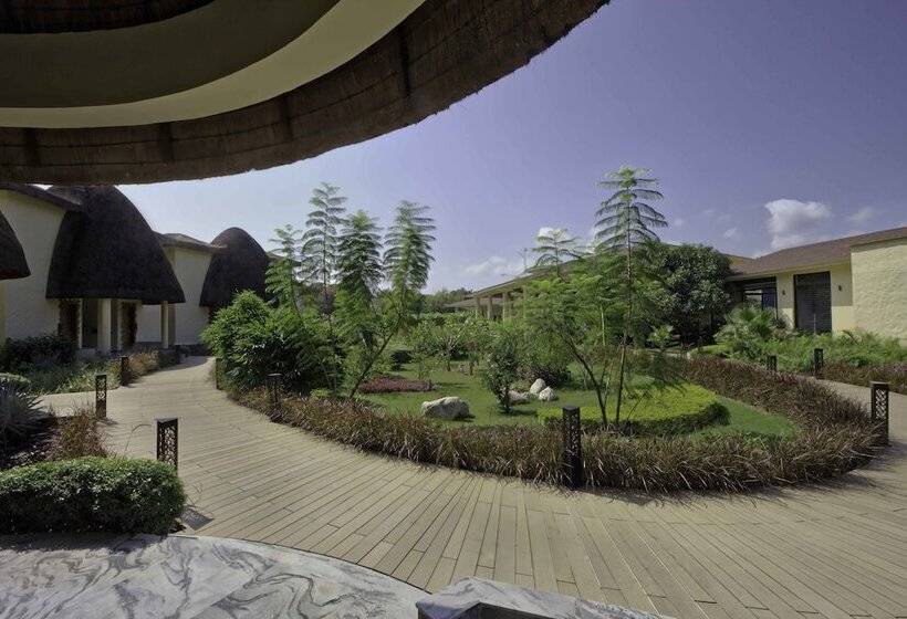 فندق Lemon Tree Premier Corbett