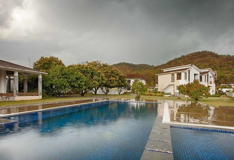 فندق Lemon Tree Premier Corbett