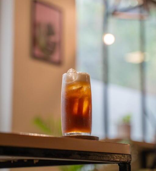 فندق Letsbunk Poshtel