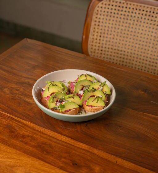 فندق Letsbunk Poshtel