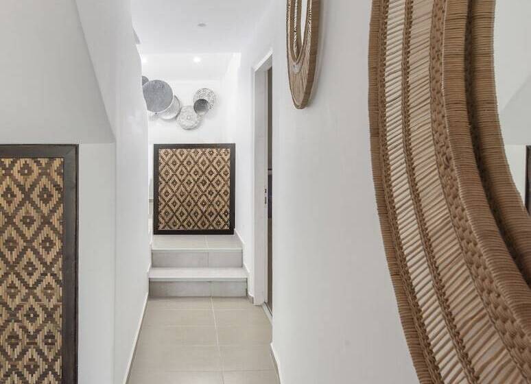 בית מלון כפרי Little Venice Villas