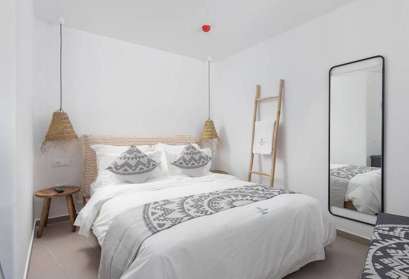 בית מלון כפרי Little Venice Villas