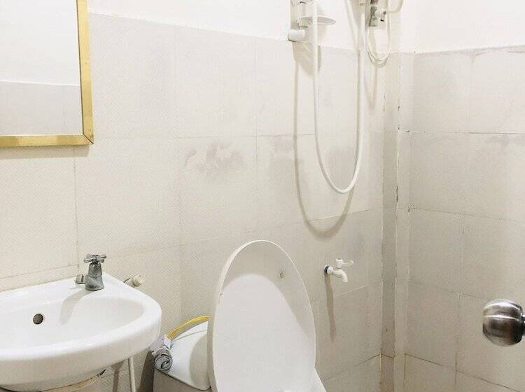 هتل Lolo Bob's Bed And Breakfast